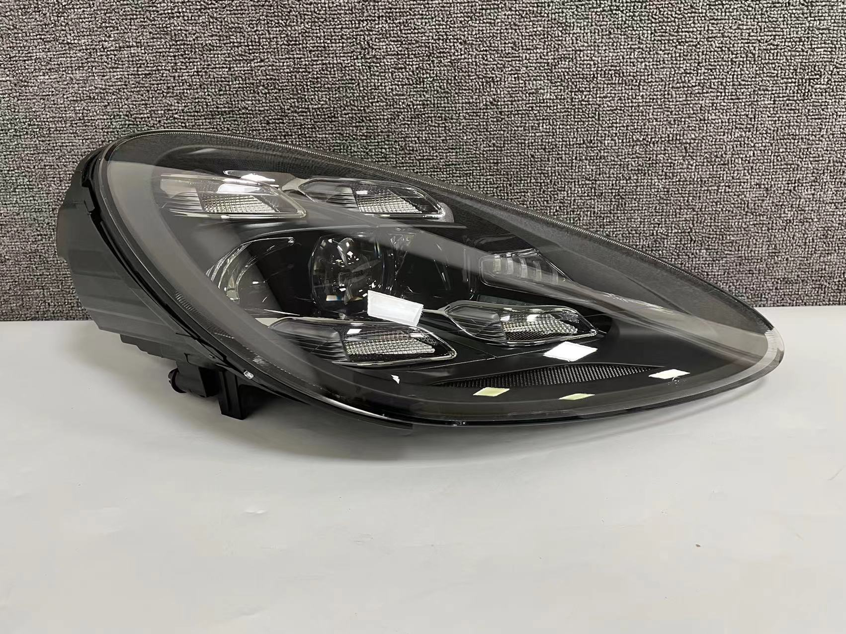 Matrix Style LED Headlights for Porsche Cayenne 958.1 & 958.2 (2011 - 2018)