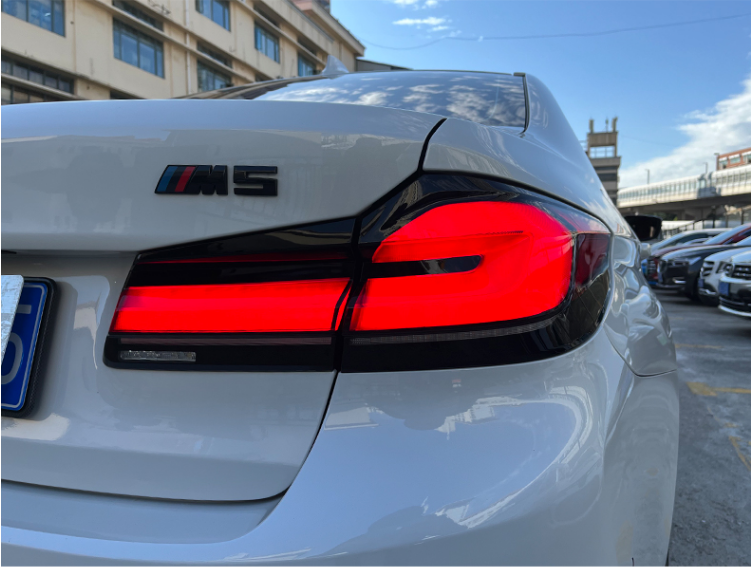 BMW F90 M5 & G30 5 Series Sequential LCI Style Taillights (2017 - PRESENT)