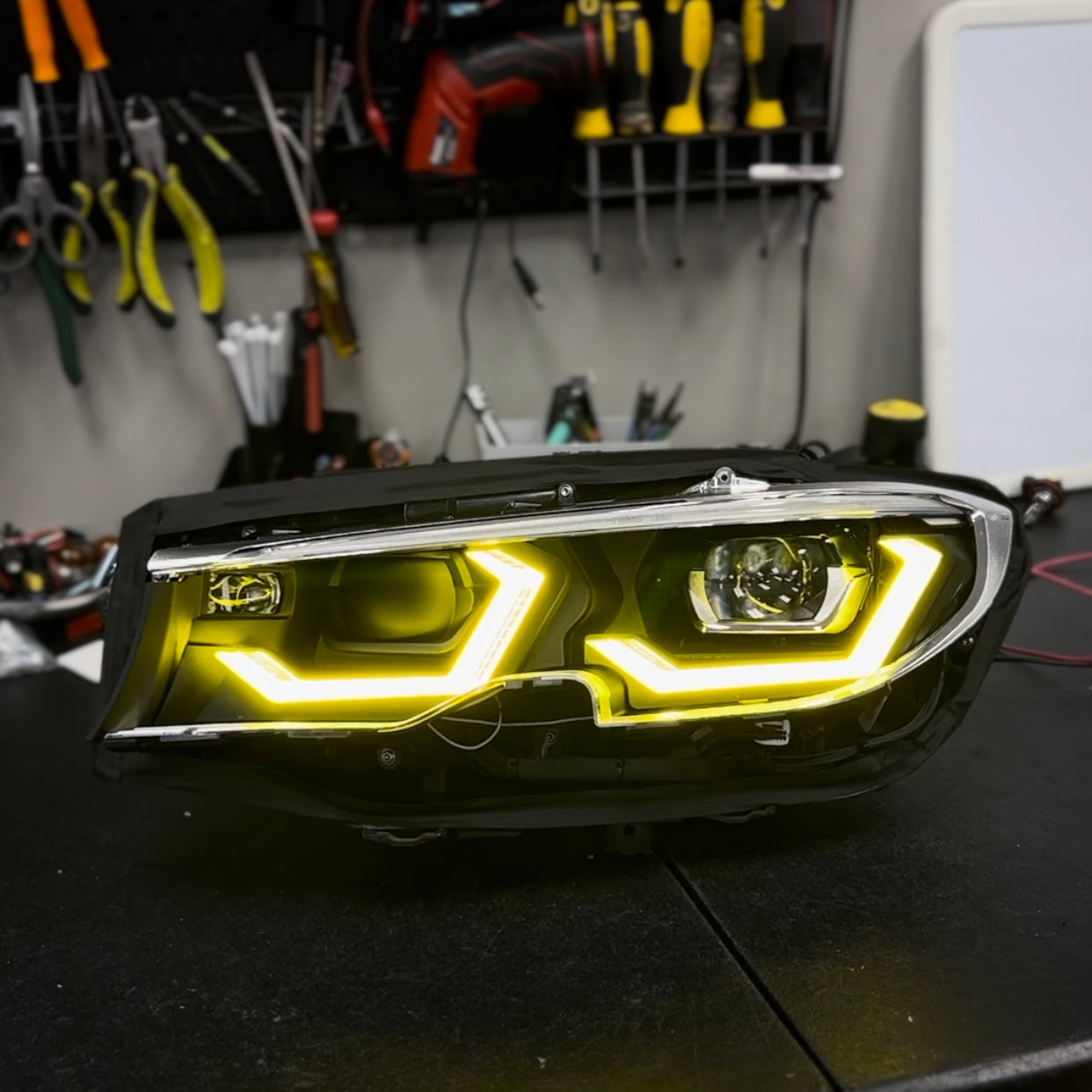 G20 3 Series Sedan CSL Yellow Ikon Headlight Retrofit (2019 - 2022 Non-Laser Only)