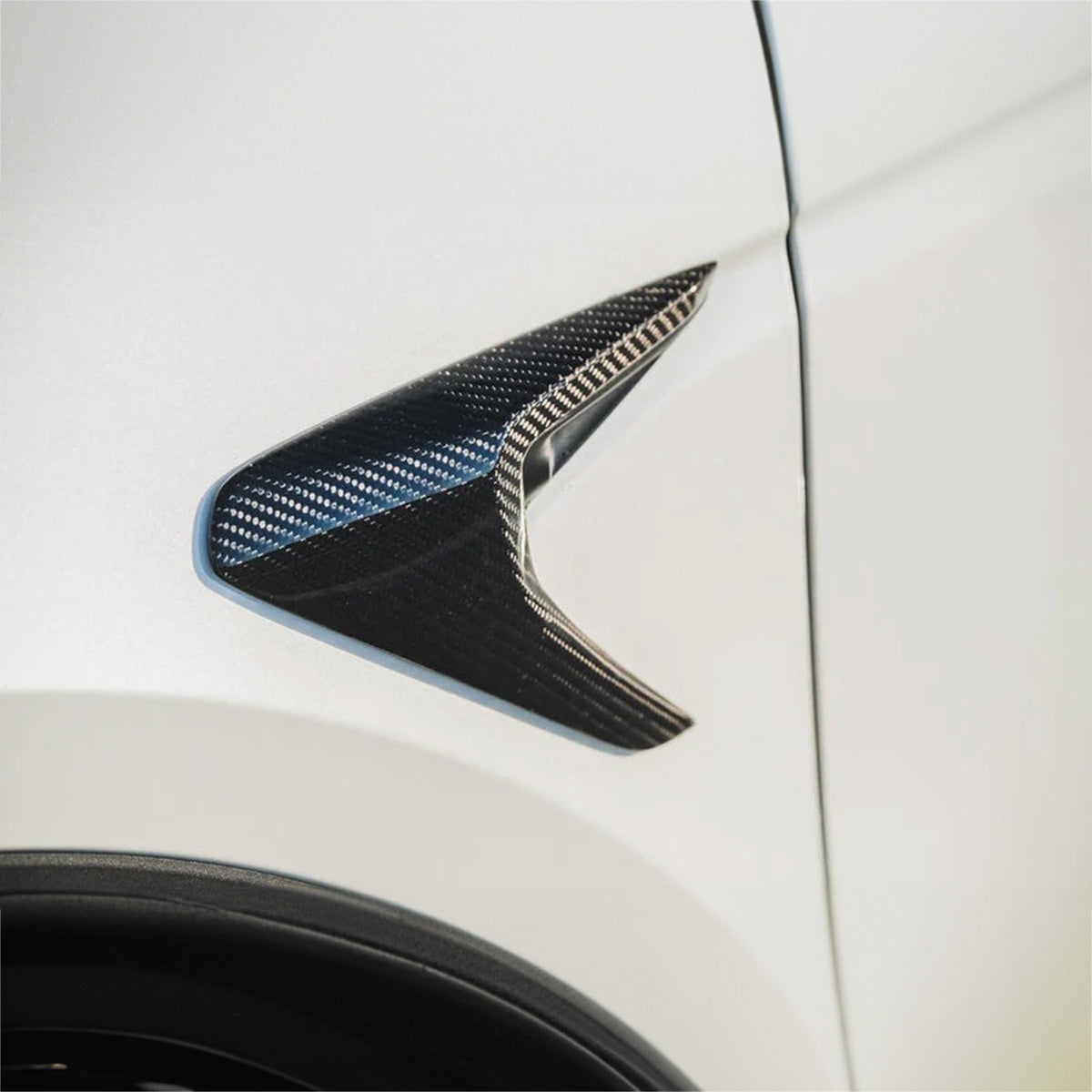 Tesla Model Y Prepeg Carbon Fiber Camera Cover