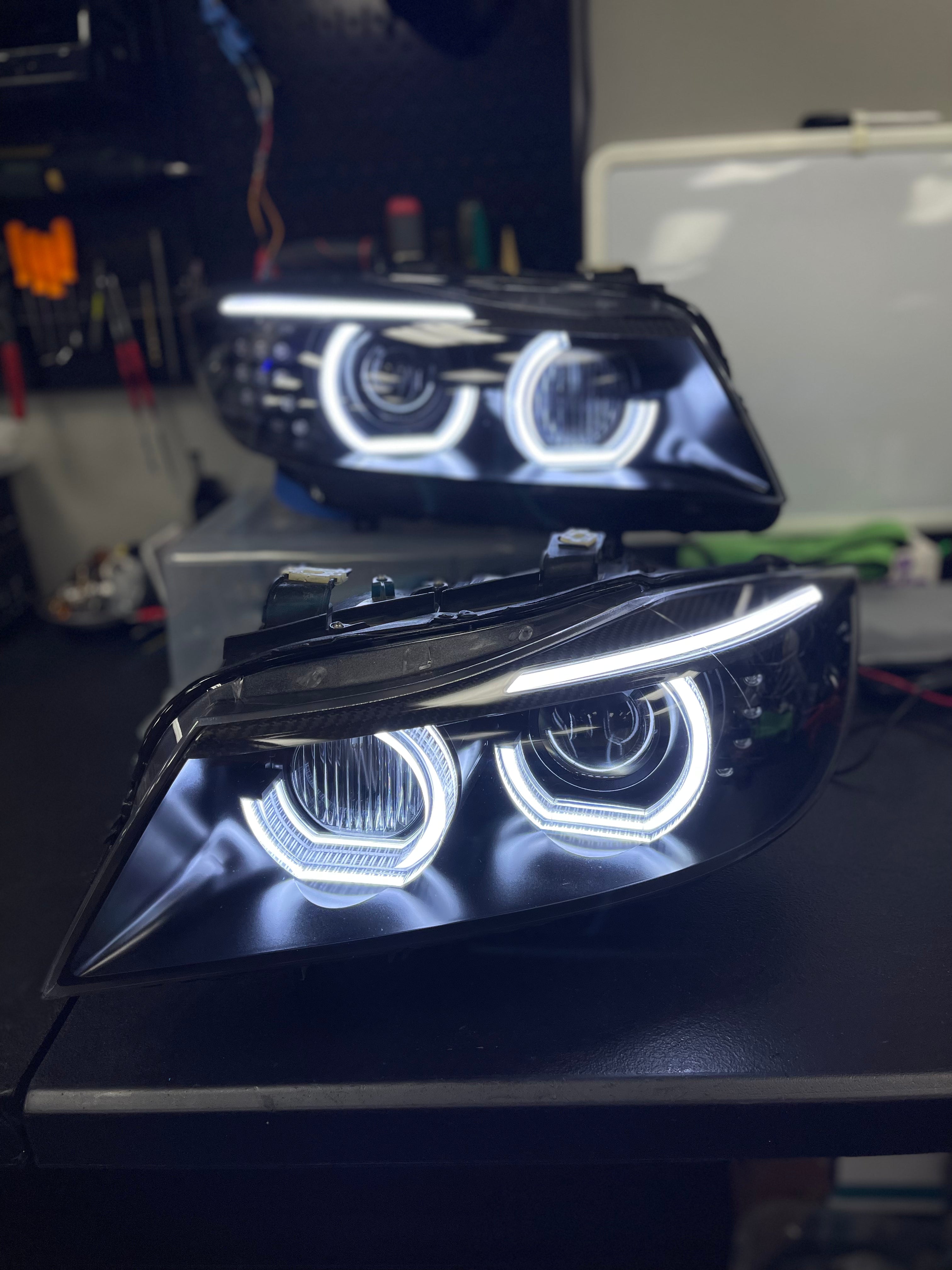 E90 E91 LCI Sedan DTM Retrofit (2009 - 2011 Xenon headlights only)