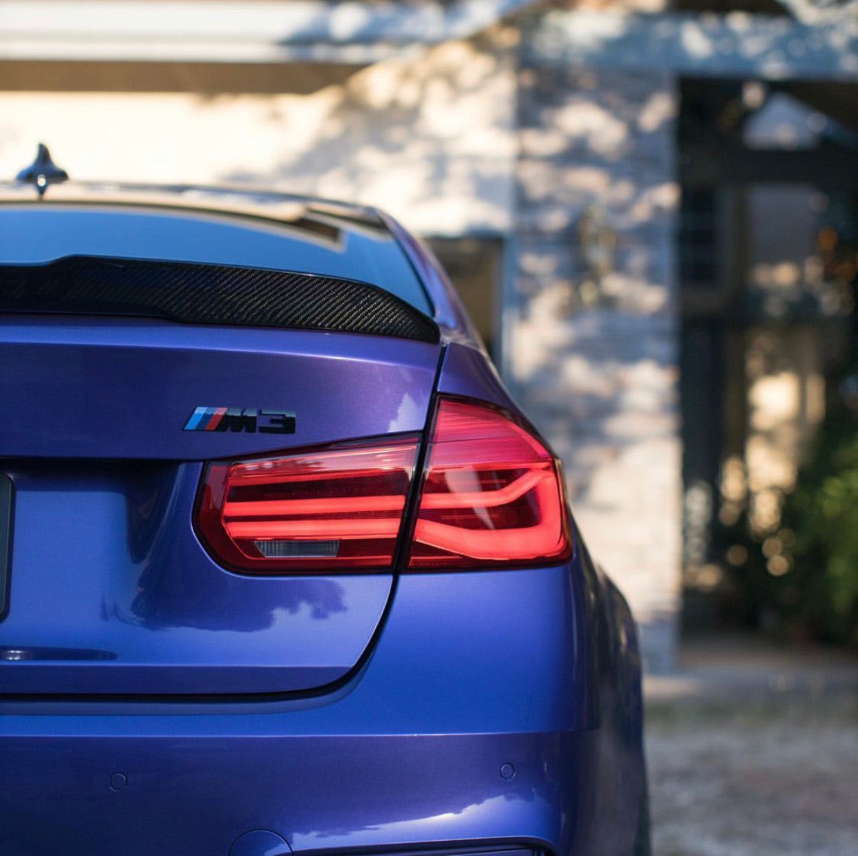 F80 M3 & F30 3 SERIES SEQUENTIAL EURO LCI STYLE TAILLIGHTS (2012 - 2018)